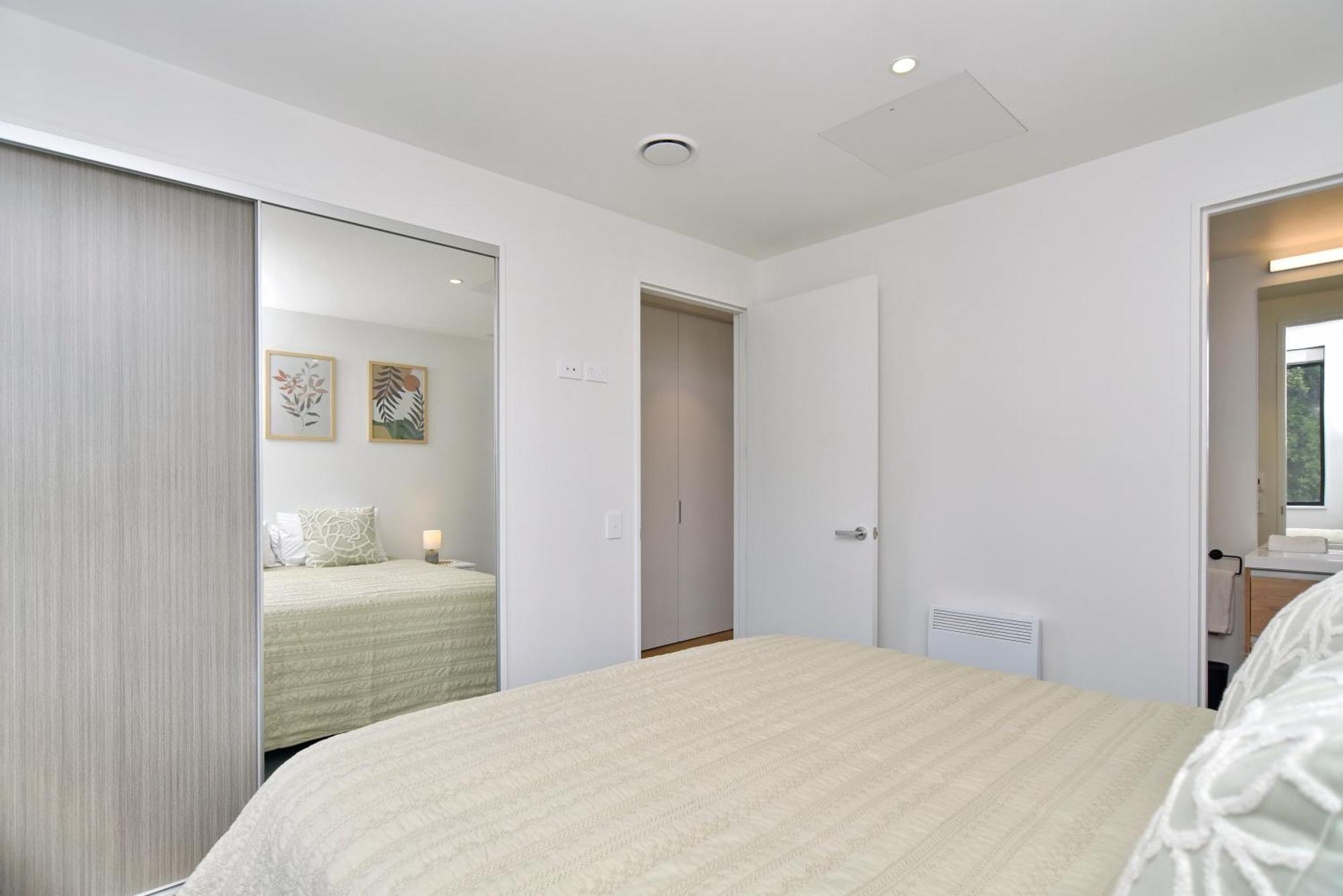 Worcester Terrace 201 *